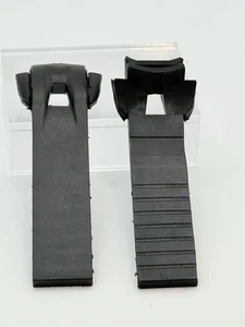 NEW OAKLEY BLACK CUSTOM GAUGE 12 WATCH REPLACEMENT BAND RUBBER 2 PUECE SIZEABLE - Picture 1 of 4