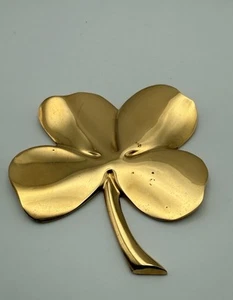 Vintage Gerity 24 K Gold Plate Shamrock Irish Good Luck Charm - Picture 1 of 4