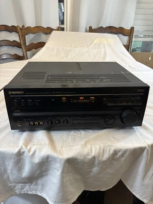 Pioneer VSX-D607S Audio/Video Multi-Channel Home Theater Receiver - Image 1 of 4