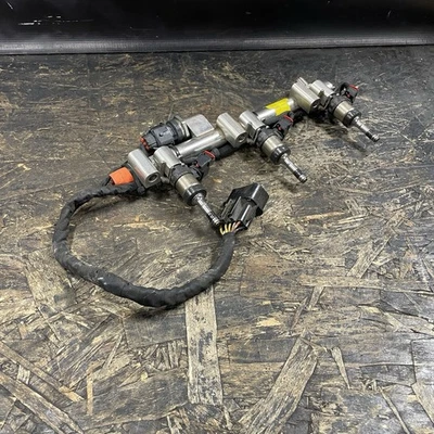 Hyundai Genesis 2013-2016 cupé 3,8 V6 GDI inyector de riel de combustible conductor izquierdo usado Foto 1 de 4