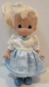2002 Precious Moments 8 Zoll Puppe blonde Haare blaue Augen mit Kleid & Handtasche - Bild 1 von 9
