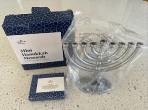 Mini Hanukkah Menorah with 44 Birthday Chanukah Candles The Dreidel Company - Picture 1 of 8