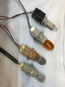 2007 2008 2009 Mazda CX-7 Taillight Tail Lamp Wire Wiring Harness Bulb Socket - Picture 1 of 24