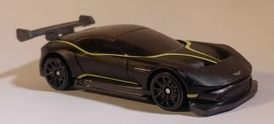 Hot Wheels Aston Martin Vulcan Black & Yellow New Out Of 2025 Motor Show 5 Pack - Image 1 of 4