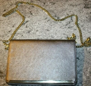 MOSSIMO WOMEN'S DRESSY HANDBAG SILVER WITH CHAIN HANDLE GUC - Picture 1 of 3