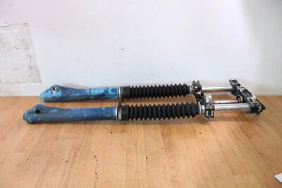 Передние вилки и тройные зажимы 1978 YAMAHA IT175 - Изображение 1 из 4