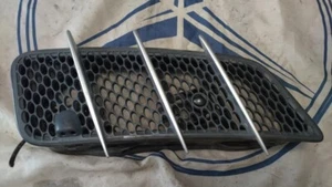 03-11 Mercedes R230 SL500 SL55 AMG Left Driver Side Hood Vent Grille Grill - Picture 1 of 4