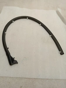 VOLVO XC60 2009-2017 REAR LEFT N/S DOOR LOWER SEALING STRIP 30762363 #S120-18 - Picture 1 of 13