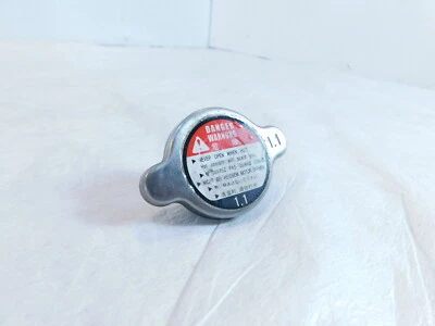 2008 2009 & 2010 Buell 1125 1125R 1125CR Engine Coolant Radiator Lid Cap - Image 1 of 4