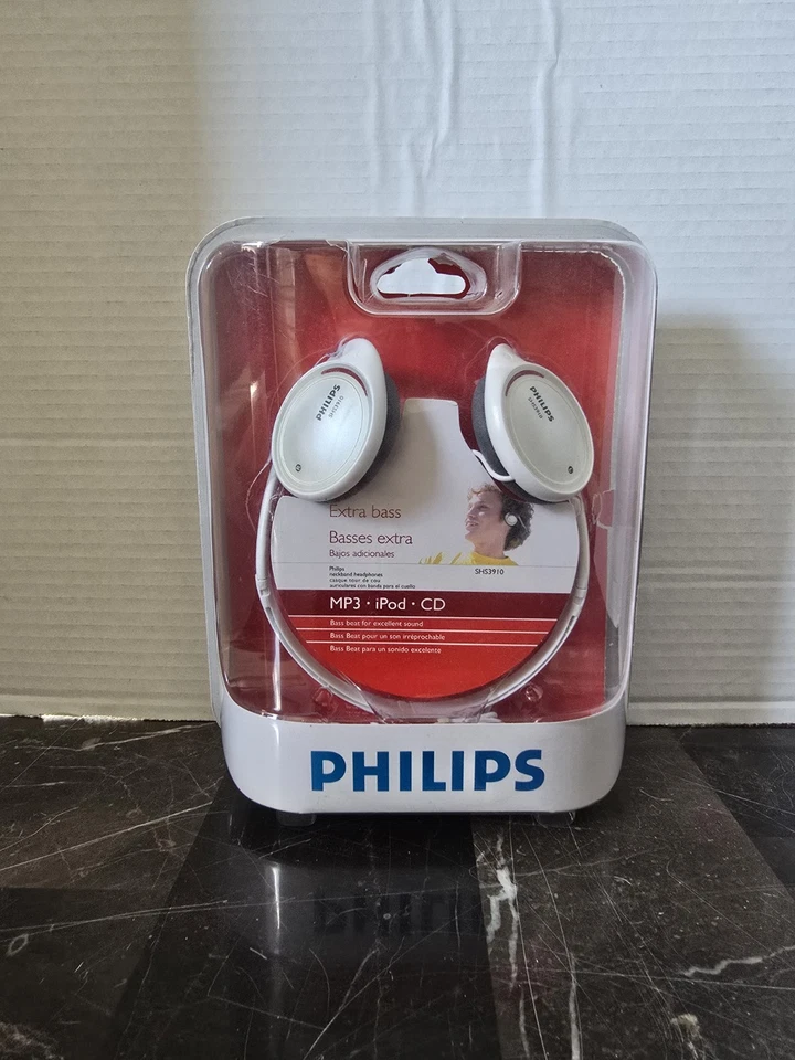 Philips White Extra Bass Headphone New In Box Opened Back - Image 1 of 3