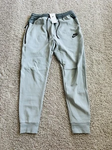 Neu Nike Sportswear Tech Fleece Jogginghose Herren M dunkel hellgrau DD5293-077 - Bild 1 von 7