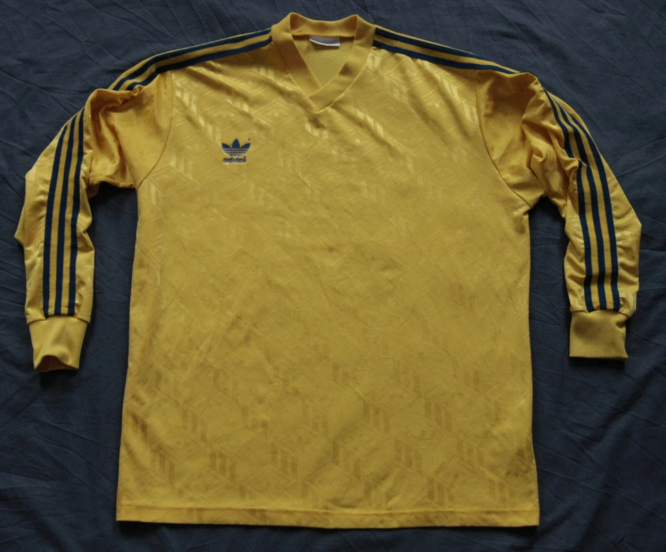Camiseta vintage Adidas manga larga retro años 90 XL fútbol plantilla camisa ... - Imagen 1 de 1