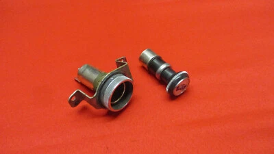 Pontiac Grand Prix 1973-1977 y Grand Am encendedor tablero Foto 1 de 4