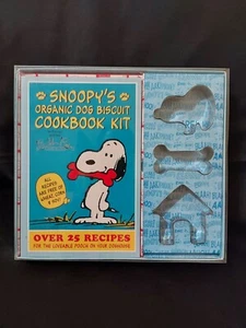 SNOOPY'S Organic Dog Biscuit COOKBOOK KIT 25 Recipes New - Picture 1 of 8