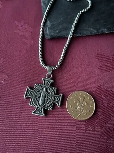 Men's St Benedict Medal Exorcism Pendant 316 Stainless Steel Necklace - Picture 1 of 2