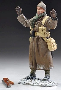 THOMAS GUNN WW1 BRITISH GW037B TOMMY SURRENDERING WINTER MIB - Picture 1 of 1