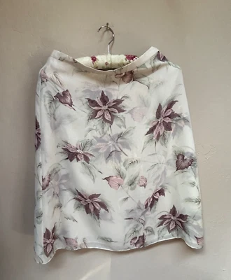 Tommy Bahama Womens Size 6 Floral Print 100% Silk A-Line Skirt Ivory Knee Length Foto 1 de 4