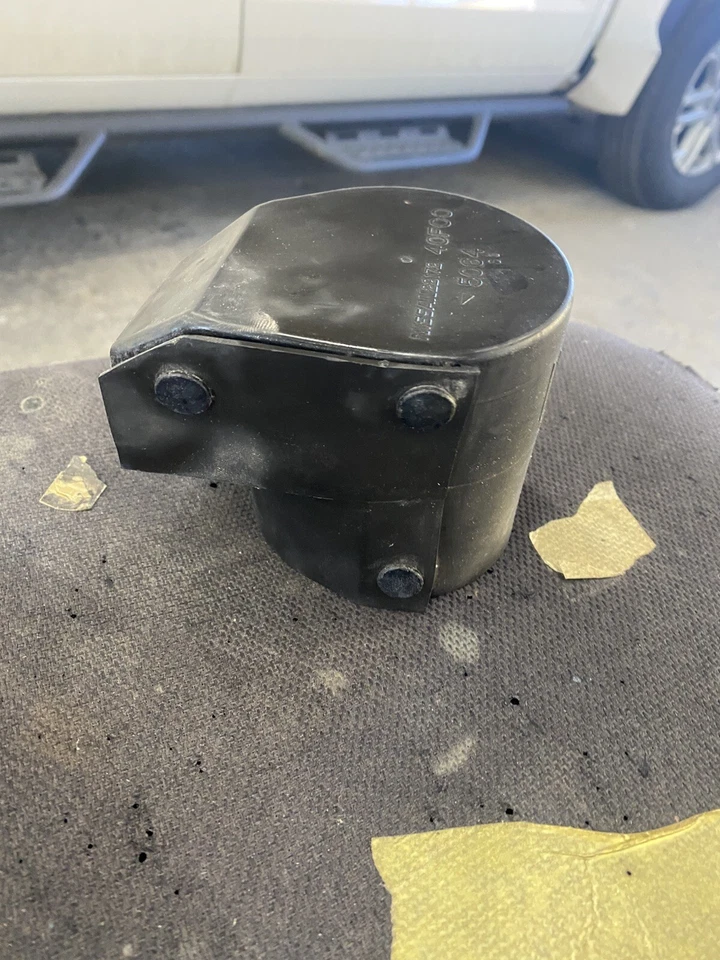 89-90 Nissan 240sx distribuidor capa protetora de borracha S13 KA24E tampa tonta - Imagem 1 de 4