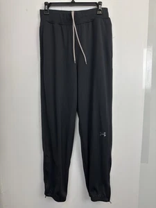 Under Armour Hose Herren M Tapered Athletic Track Joggers Zip Knöchel Schwarz - Bild 1 von 9