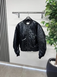 Giacca bomber Dries Van Noten Vellow stropicciata nera prezzo consigliato £ 1050 / Regno Unito. S+ - Foto 1 di 13