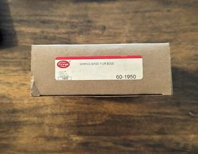 Base de cableado Fireye 60-1950 para E300 Foto 1 de 2