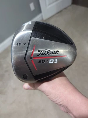 Titleist 907D1 Driver 10.5° – LH Aldila 67g Reg Flex Left Handed 45 in - Image 1 of 4