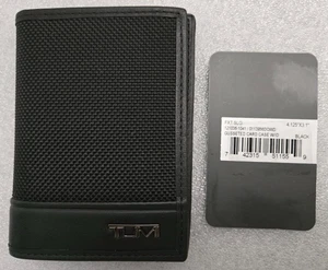 TUMI FXT SLG #121036-1041/0113956DOWD Kartenetui mit Seitenfalten und ID 4,125" x3,1" schwarz - Bild 1 von 3