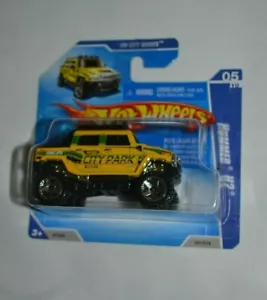 Hot Wheels 2010 HW CITY WORKS 5/10 - HUMMER H2 YELLOW CITY PARK - Imagen 1 de 3