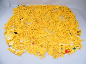 5 LBS LEGO; USED PARTS, BRICKS, BLOCKS, PLATES, NO MINI FIGS, 95% LEGO YELLOW 3 - Picture 1 of 12