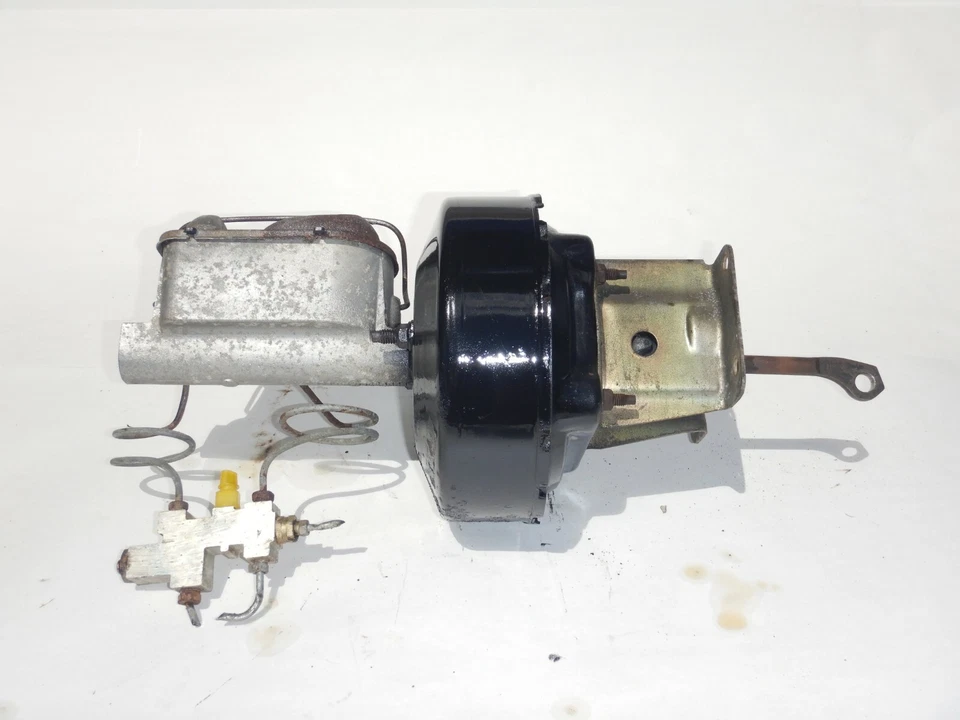 Cilindro maestro de refuerzo de freno eléctrico Jeep Wrangler YJ 87-90 OEM ENVÍO GRATUITO Foto 1 de 4