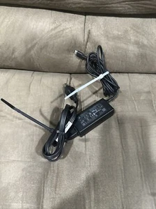 HP OEM 45W AC Adapter - TPN-LA19 - Tested - Picture 1 of 4