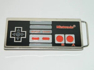 Nintendo Video Game Belt Buckle NES Controller 2006 Belt Accessory - Picture 1 of 6