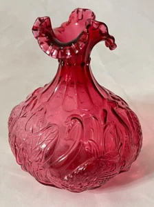 Vintage Fenton Cranberry Red Carnival Glass Swans Cattails Vase - Picture 1 of 6
