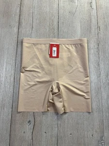 Spanx Shape Thinstincts 2.0 Mädchen Shorts Größe Small - Bild 1 von 12