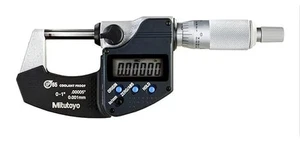 Mitutoyo 293-340-30 Digital Micrometer 0-1" Range, 0.00005" Resolution - Picture 1 of 3