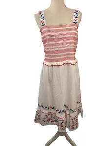 Ladies Women’s Size L White Sun Dress Stitching Embroidery Smoked Bodice - Picture 1 of 10