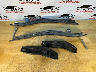 Chevrolet Camaro ZL1 2019 1LE juego de soportes de montaje de subchasis trasero (4) OEM 9821 Foto 1 de 4