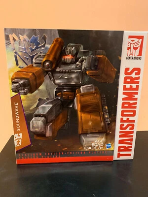 Transformers Generations Soundwave Platinum Edition - Masterpiece - Immagine 1 di 4