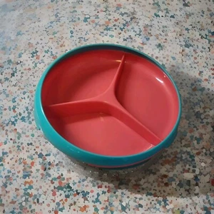 The First Years Inside Scoop Suction Sectioned Plate, Pink/Green, Toddler Plate - Picture 1 of 9
