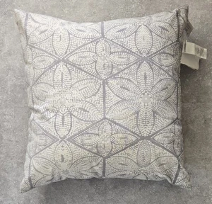 22" Pottery Barn Elliana Outdoor Throw Pillow Boho Summer Porch Gray Tile Print - Picture 1 of 5