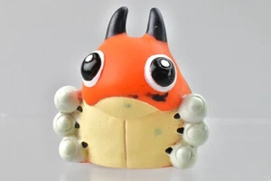 Pokemon Ledyba 1999 Finger Puppet Rubber Mini Figure Bandai #3 - Picture 1 of 3