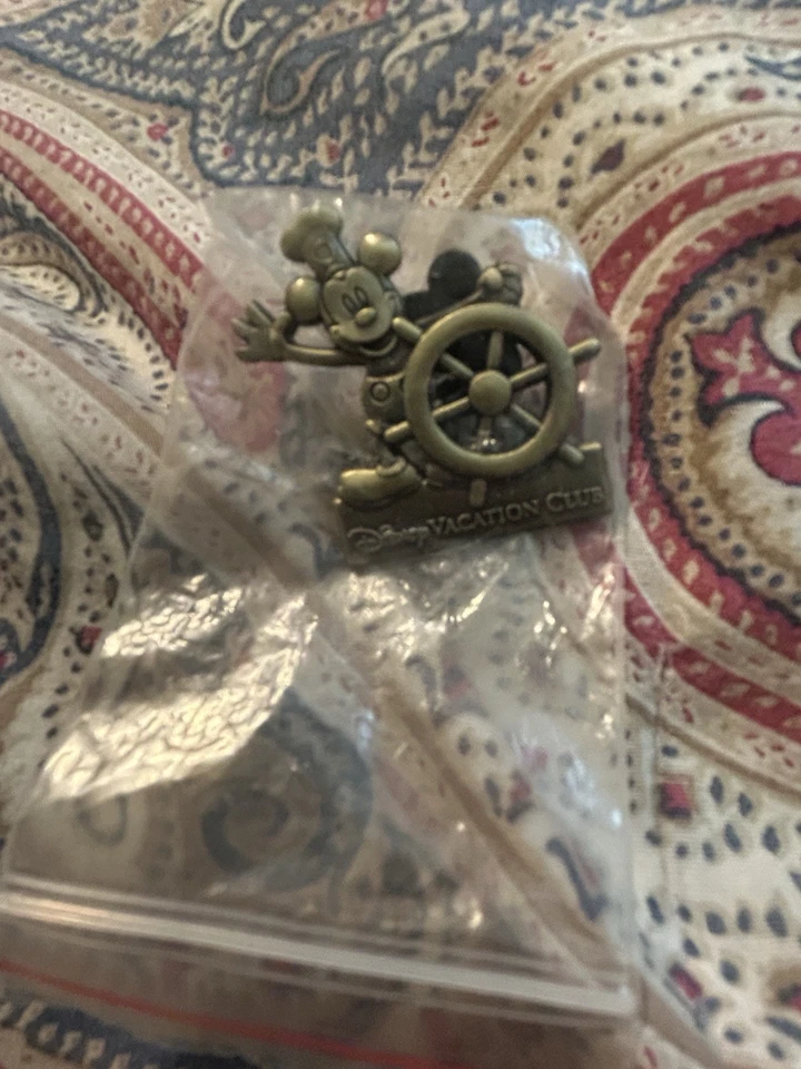 Disney Steamboat Willie Pin - Image 1 of 1