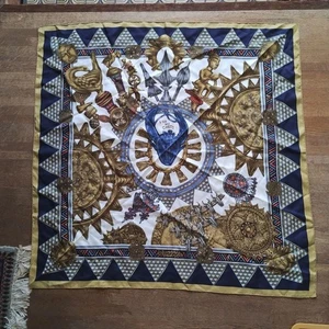 HERMES Carre 90 L'OR DES CHEFS Chiefs Seidentuch mehrfarbig Etikett ohne Karton gebraucht. - Bild 1 von 6