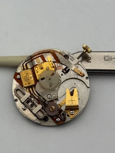 Movimiento cuarzo Girard Perregaux 352-528 - Imagen 1 de 4