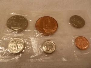 1983 Denver Mint Souvenir Set 5 Coins ~ United States Mint ~ Blue Envelope - Picture 1 of 7