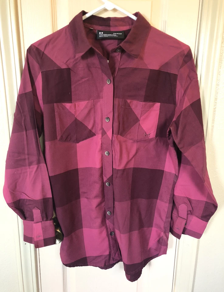 Camisa Under Armour Mujer Pequeña Ajustada Púrpura A Cuadros Manga Larga Botón Completo Foto 1 de 3