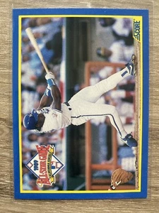 1990 Score - Bo Jackson #566 - Picture 1 of 2