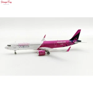 EN VUELO 321W60823 - 1/200 WIZZ AIRBUS A321-271NX A6-WZD CON SOPORTE - Imagen 1 de 5