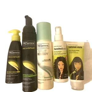Crema Tressemme No Frizz + shampoo forma tresemme + rimedio spaccato tressemme + 2twisted - Foto 1 di 2