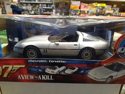 Chevy Corvette James Bond 007 escala 1:18 vista a un coche de muerte sin usar, en caja Joyride Foto 1 de 4